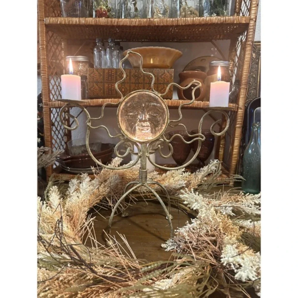 Whimsigoth Candle Holder‎